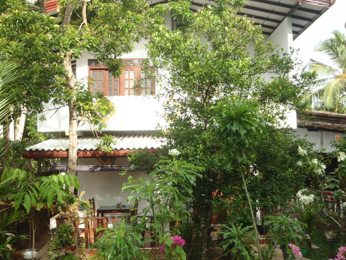 New Jaya Villa Bentota Buitenkant foto